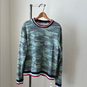Sol Angeles Camo french terry striped trim sweatshirt sz S Streetcore